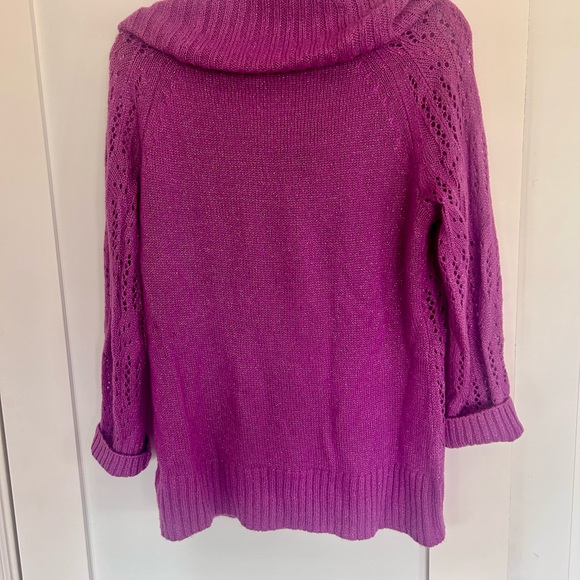 Elle fuchsia sweater with gold flecks. Size large. Cowl neck - Picture 2 of 4